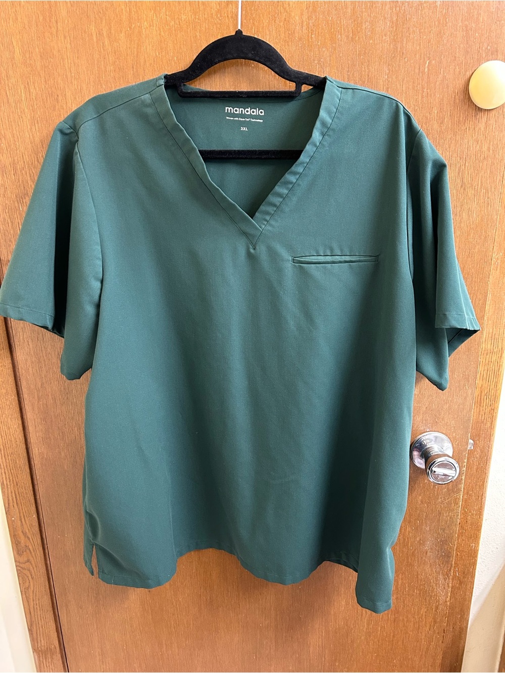 Mandala Midnight Green One Pocket Top